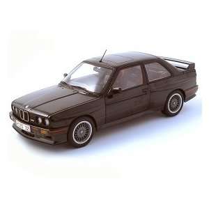  1990 BMW M3 Sport Evolution diecast model car 1:18 scale 