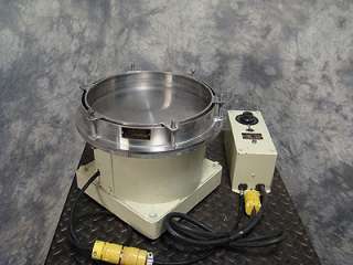 Syntron Vibratory Parts Feeder LP01C And Speed Regulator LPC01  