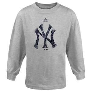 Yankee T Shirts  Adidas New York Yankees Preschool Distressed Logo 