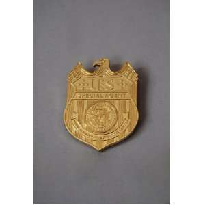  NCIS Badge Full Size Metal Special Agent Badge: Toys 