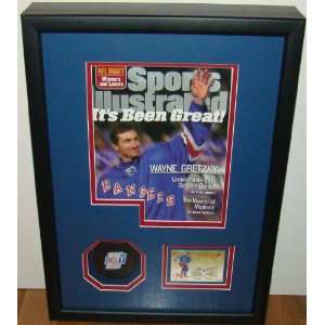  01 02 SPx Xcellence Wayne Gretzky SIGNED Display: Sports 