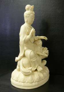 Porcelain Cream White Kwan Yin Fu Dog Figure ss960  