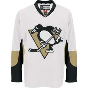  Pittsburgh Penguins Authentic Edge NHL Jersey: Sports 
