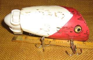 Resin Angler Fishing Vintage look Lure Night Light. New In Box.