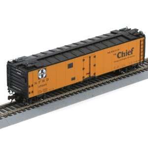  HO RTR 50 Ice Reefer, SF/S&T/Chief #37295 Toys & Games