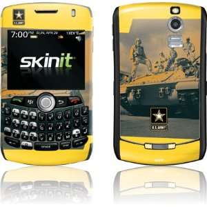  Army Tank skin for BlackBerry Curve 8330: Electronics