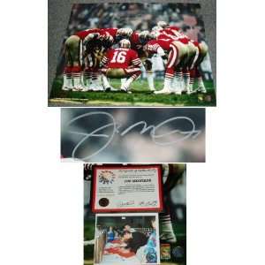  Joe Montana Signed 49ers Huddle 16x20: Sports & Outdoors