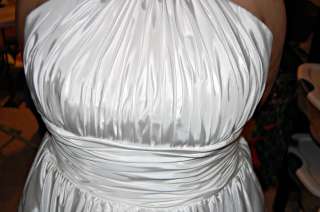 IVORY SATIN WEDDING/BRIDAL GOWN DRESS PLUS SIZE 20 FULL SKIRT LONG 