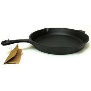 Old Mountain cast iron, 15.25 Skillet w/ assist handle 