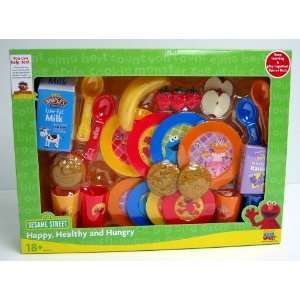   Street Happy, Healthy & Hungry 25 Piece Food Playset: Toys & Games