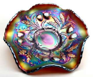 WILD STRAWBERRY by NORTHWOOD ~ AMETHYST CARNIVAL GLASS BERRY BOWL 