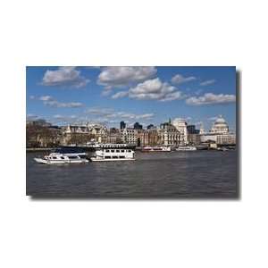  Thames River London England Giclee Print