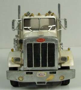 Peterbilt Truck/Tractor, Built from Model Kit Vintage, 1/25 Scale 
