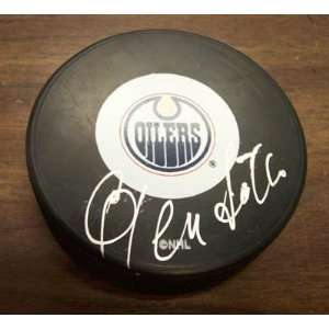  Glen Sather Autographed Hockey Puck: Sports & Outdoors