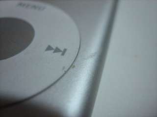 S24) Silver Apple iPod Nano 4GB Model A1199 2nd Generation  Music 