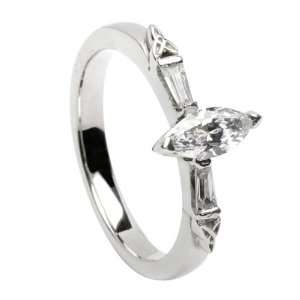 18k White Gold Diamond Set Engagement Ring   Made in Ireland   Size 4