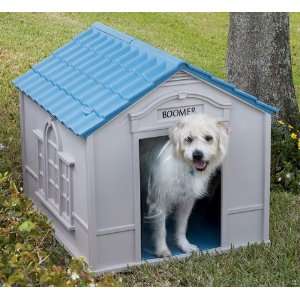  Deluxe Dog House