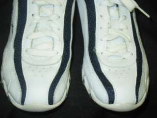 WOMENS CHAMPION WHITE LEATHER ATHLETIC SHOES 7 M http//www.auctiva 
