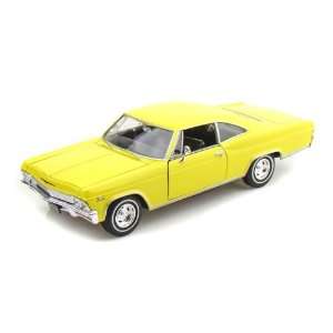  1965 Chevy Impala SS 396 1/26   Yellow: Toys & Games