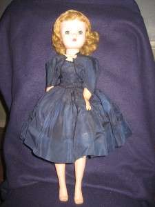 Vintage 21 Madame Alexander Blonde CISSY Doll  