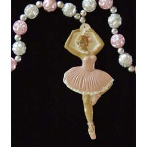   Dance Dancing Pink Mardi Gras Beads New Orleans: Toys & Games