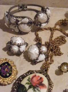 Mixed Lot Of VIntage Costume Jewelry Cameo Pendants Brooches 12 pc 