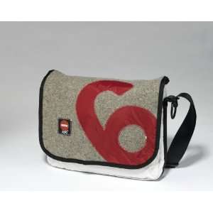   More 360 Degree Canvas Bag Barge Felt Number red: Sports & Outdoors