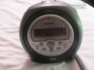 Audiovox Dual Alarm Clock AM/FM CD Player CD1172 NICE!!  