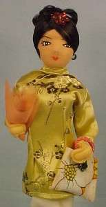Lovely Vintage CHINA CHINESE WOMAN LADY COSTUME DOLL  
