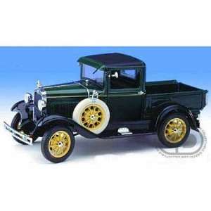  1931 Ford Model A Pick Up Truck 1/18 Green Toys & Games