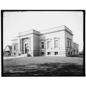  Public library,Niagara Falls,N.Y.