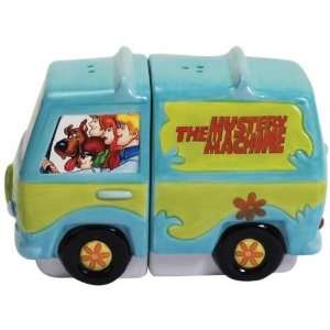  Westland Giftware Scooby Doo Gang and Mystery Machine Salt 
