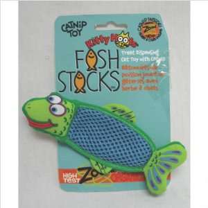  FISH STICKS TREAT DISPENSER TOY   Multi Colored: Pet 
