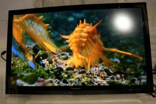 Panasonic Viera TC L37E3 37 1080p HDTV LED LCD TV w/ Internet Apps 