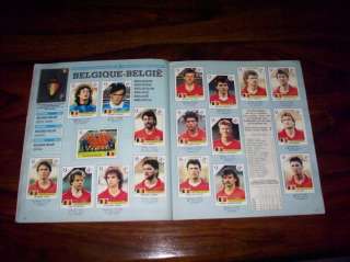 PANINI WORLD CUP FOOTBALL 90 ITALIA 1990 COMPLETE ALBUM  