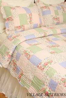   EMILY F/QUEEN QUILT SHAMS + TOTE SET : PINK, LAVENDER GREEN & IVORY