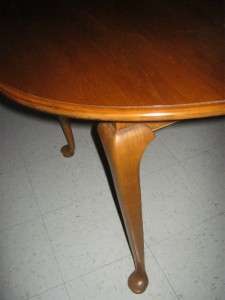 Ethan Allen CIRCA 1776 Solid Maple Oval Extension Table 18 6814 & 2 