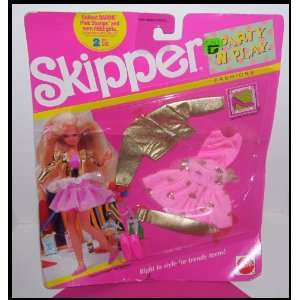  Skipper Barbie Doll Party N Play Fashion Set #9029 Toys & Games