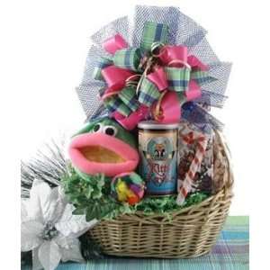   Christmas Gift Basket for Cats : Basket Theme BIRTHDAY: Pet Supplies