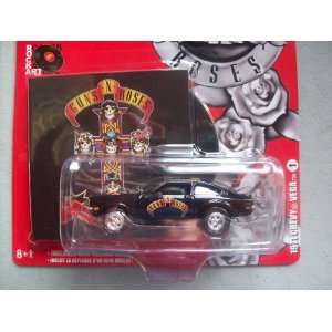    Johnny Lightning Guns N Roses 1971 Chevy Vega: Toys & Games